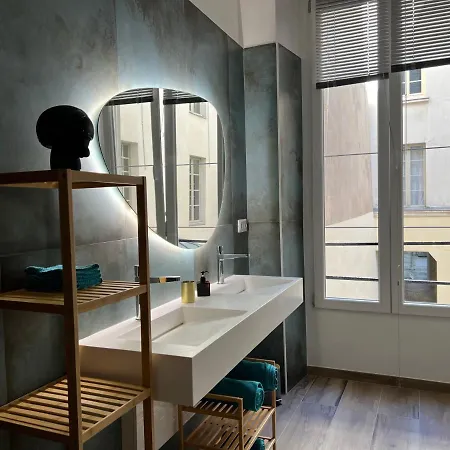 Marais Appartement 2 Chambres 2 Salles De Bain - Spa Jacuzzi !-3