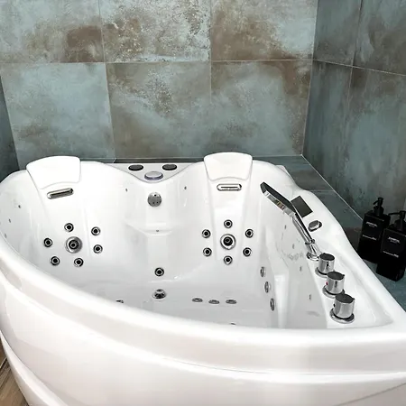 Marais Appartement 2 Chambres 2 Salles De Bain - Spa Jacuzzi !-2